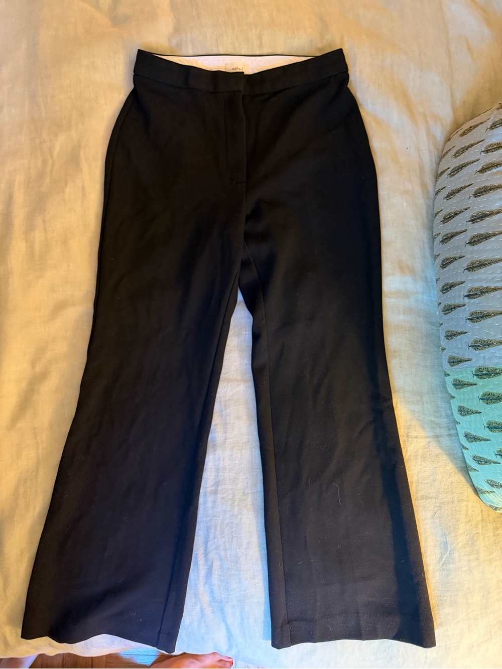 Women's Aritzia Black Dress Pants